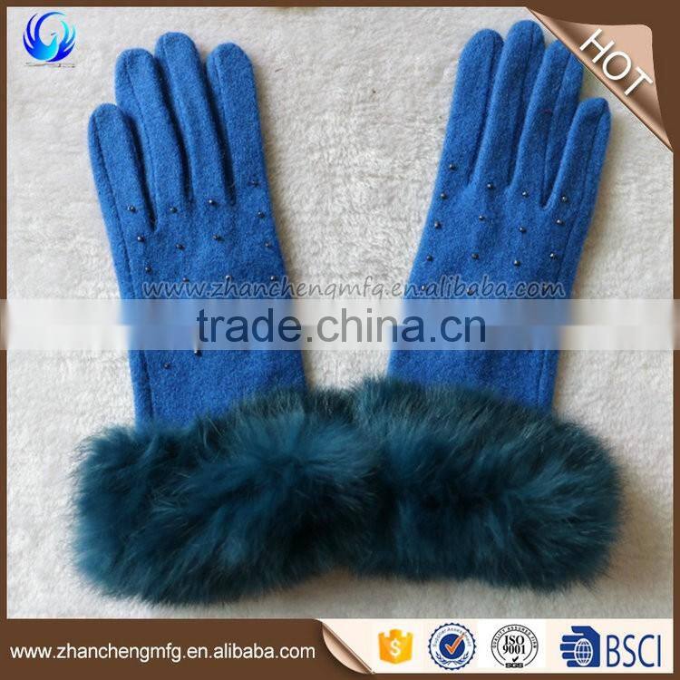 Fashion new style ladies winter blue thick alpaca wool knitted gloves with fur cuff
