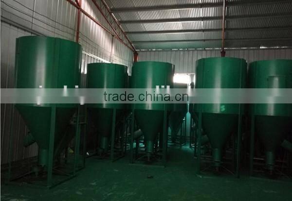 Feed crushing and mixing machine for poultry farms grain grinder and mixer with different capacity (whatsapp:0086 15639144594)