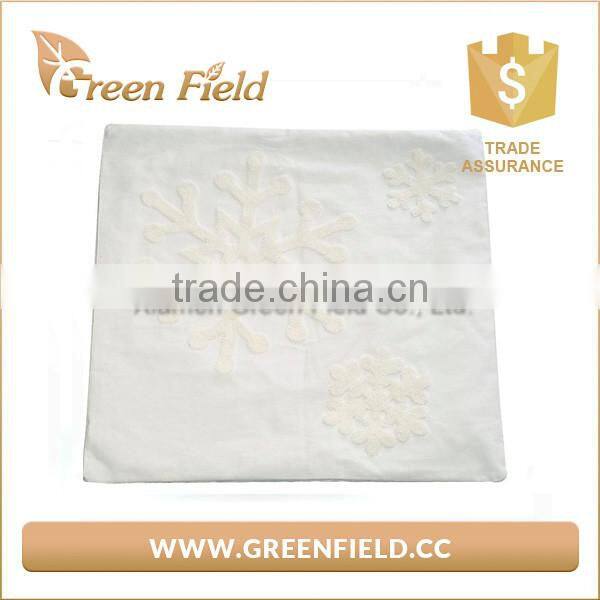 Christmas gift snowflake patern Felt Throw Pillow grey