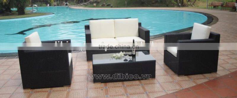 New Style Fashion Outdoor Garden PE Rattan Sofa