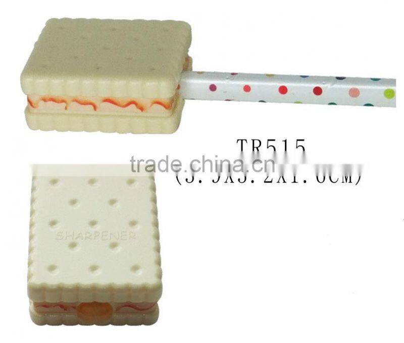 Funny square cookie shape mini plastic pencil sharpener