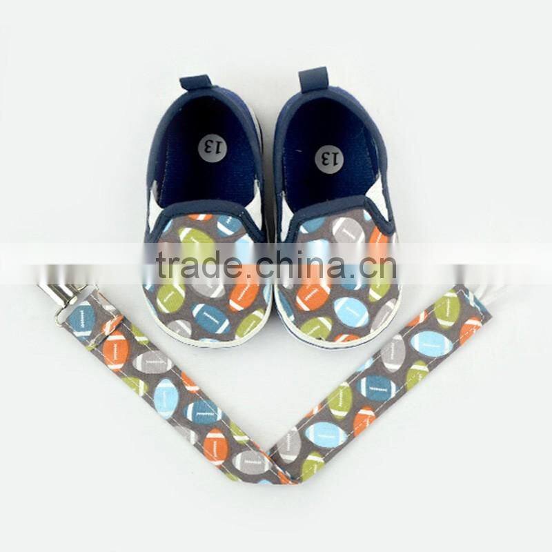 Cute Rugby Pattern Newborn Brown Color Crib Shoes Baby Shoes Matching Pacifier Clip