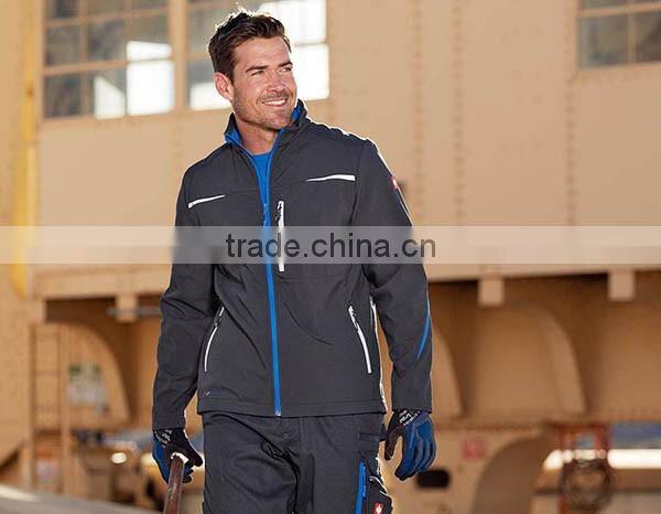 New design workwear softshell jacket for man