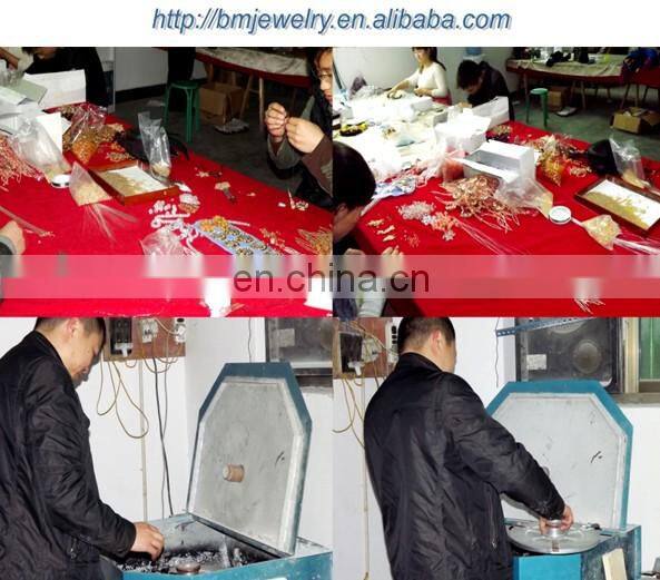 Beautiful Snowflake Crystal Costume Jewelry Pins Brooch