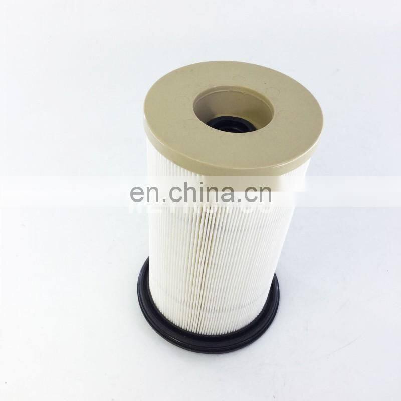Tractor parts fuel filter 330361820 P550912