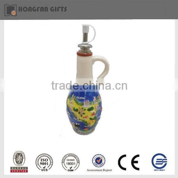 Hotsale porcelain blue sicilia souvenir sauce bottle with lid