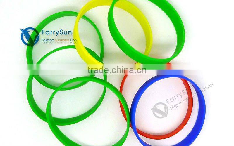 New Arrival Glow Silicone Bracelet for Ladies
