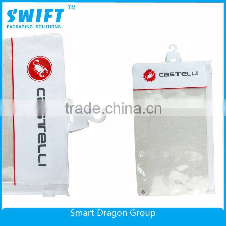 Plastic Garment Packaging Bag With Zipper