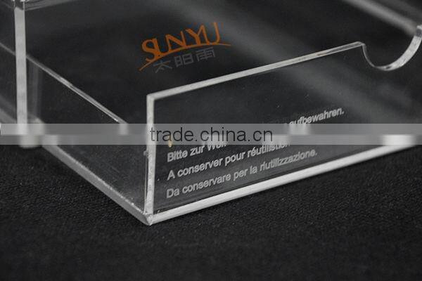 The international famous brand clear acrylic jewelry box