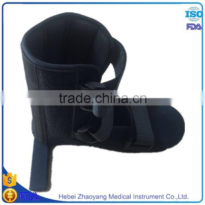 Postoperative foot shoe for cure the spraining and injury
