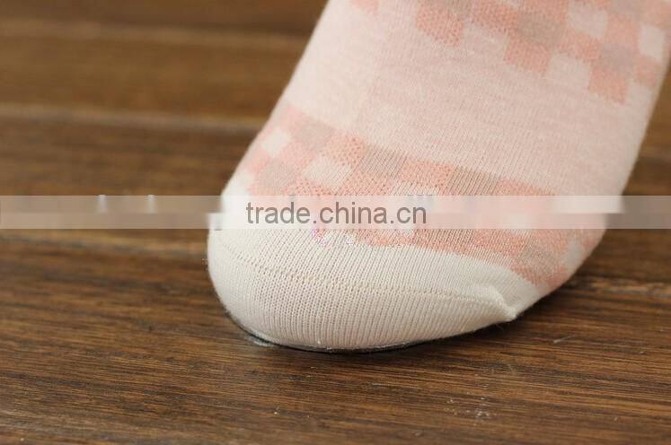 ladies floral jacquard socks with small white lace bow sweet and elegant style
