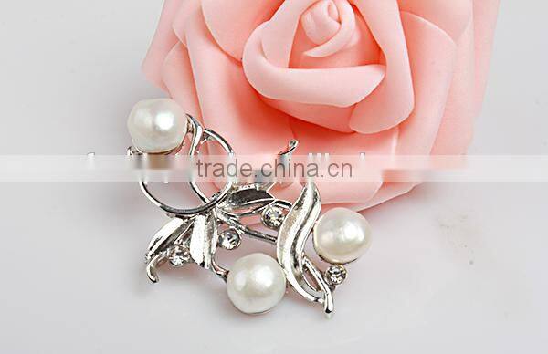 Nice natural pearl brooch wholesale