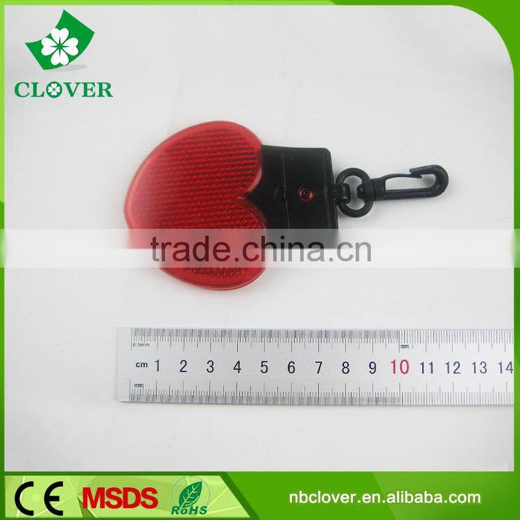 Love shape 2 led 2*AG10 battery plastic led torch keychain