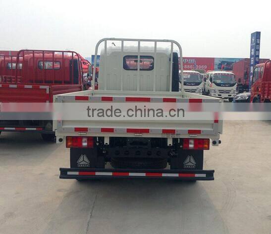 Sinotruk HOWO 4*2 double row light cargo truck lorry truck