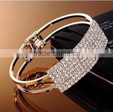 Promotional cute gold plated heart bracelet , big heart love lover bracelet alloy heart bracelet