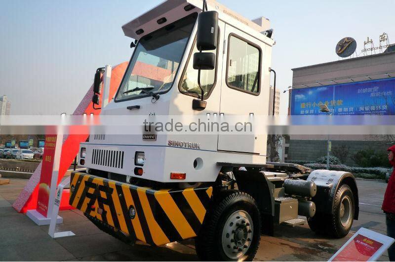 SINOTRUK 4X2 266HP TERMINAL TRACTOR