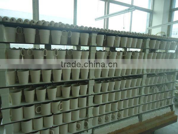 Bride and groom Salt and Pepper Shaker Wedding Favors