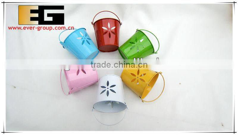 Zinc with handle hollow Flower planter
