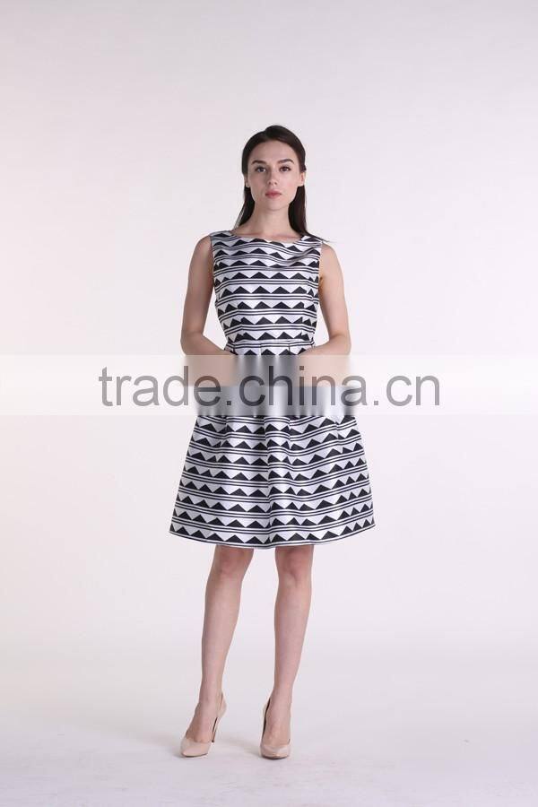 New design sleeveless fancy print puffy prom dress