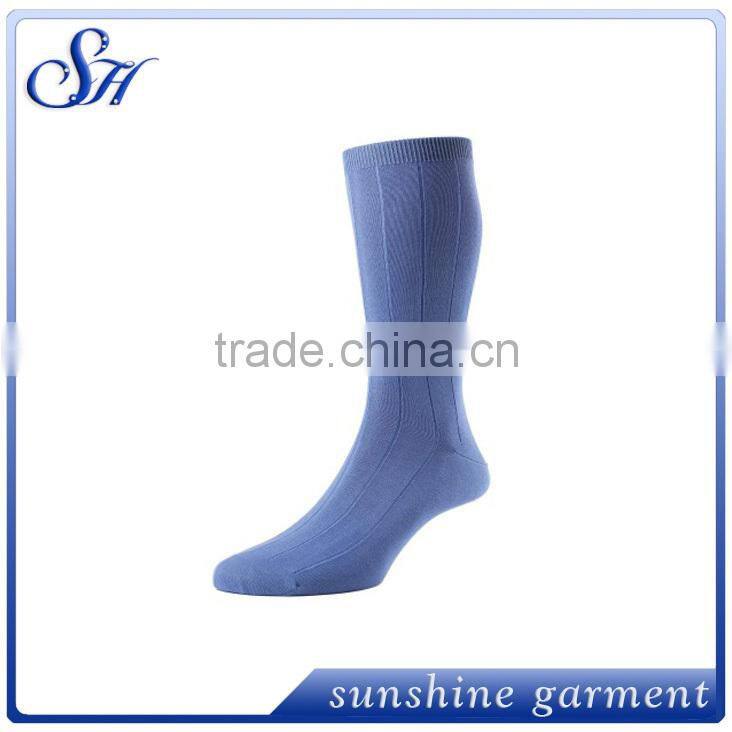 Yiwu market sourcing purchasing buying agent for Fashion Socks