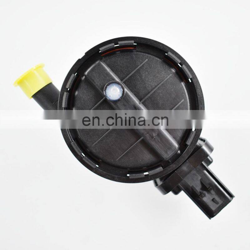 Evaporative Emissions System Leak Detection Pump For Dodge Mitsubishi 4891524AA