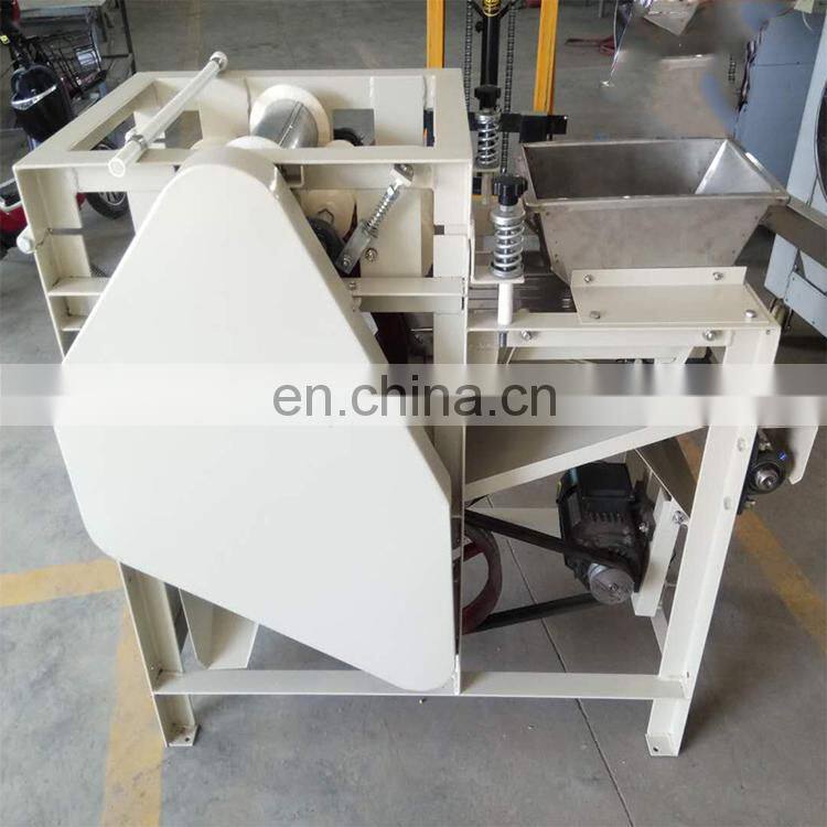 China Manufacture Small Peanut Peeling Machine / Peanut Skin Removing Machine / Red Groundnut Peanut Peeling Machine