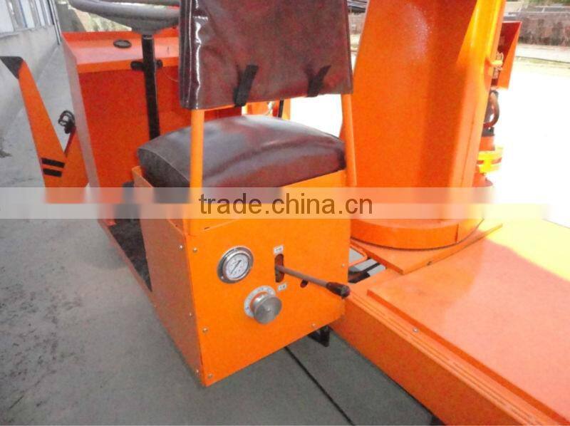 hydraulic trailer boom lifts