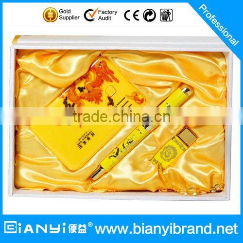 New mobile powerbank,portable battery charger for mobile phones with USB and pen gift set