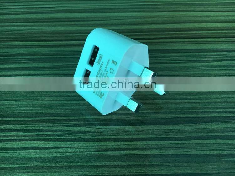 CE RoHS Approved UK Plug Dual USB Charger For Phone