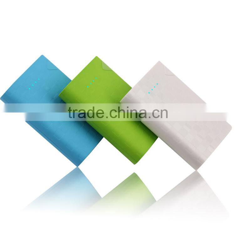 hot sale in america market oem plastic dual USB definition power bank for xiaomi