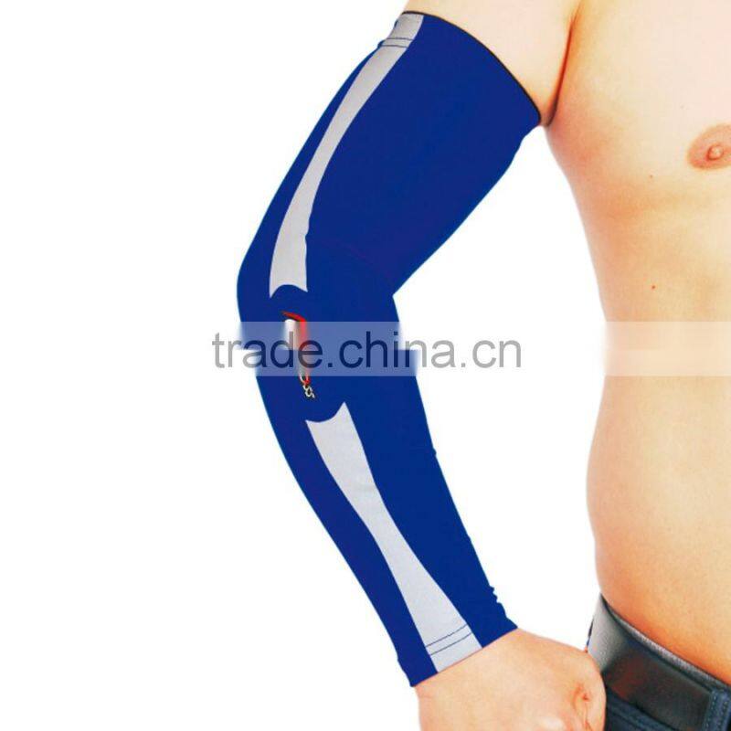 Sports elbow compression sleeve
