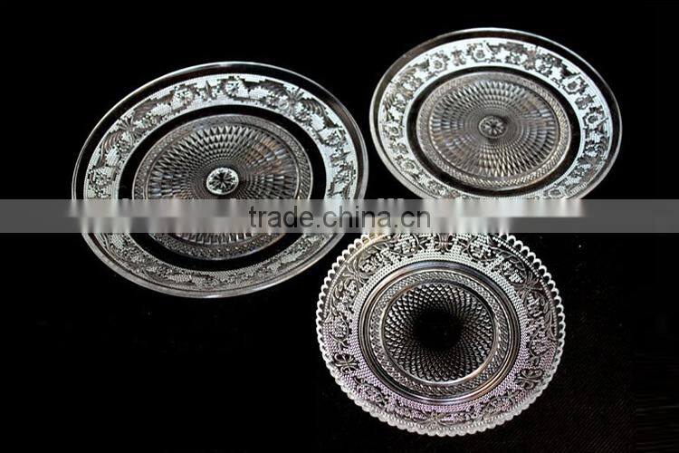 glass charger plates wholesale with embossed design