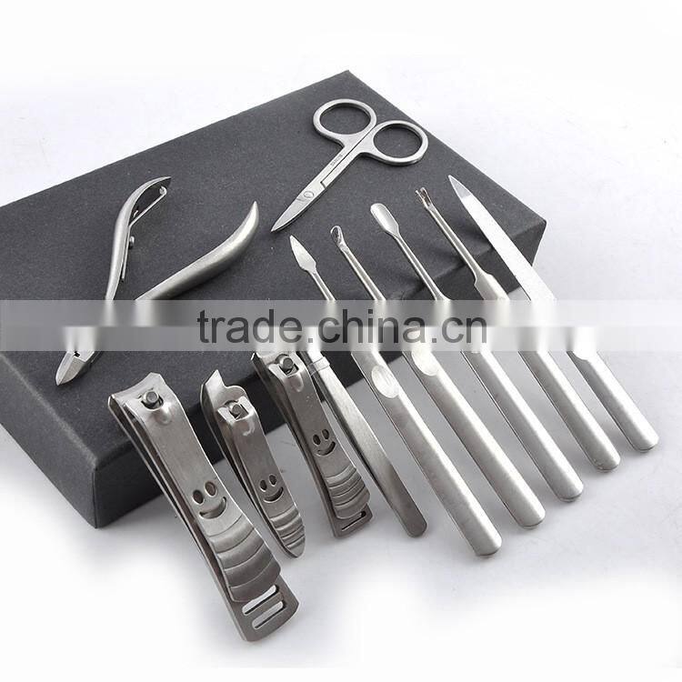Bonvatt Carbon Steel Manicure Sets Tweezer Clipper Scissor Nail Pedicure Tool Box For Promotion nail art tools