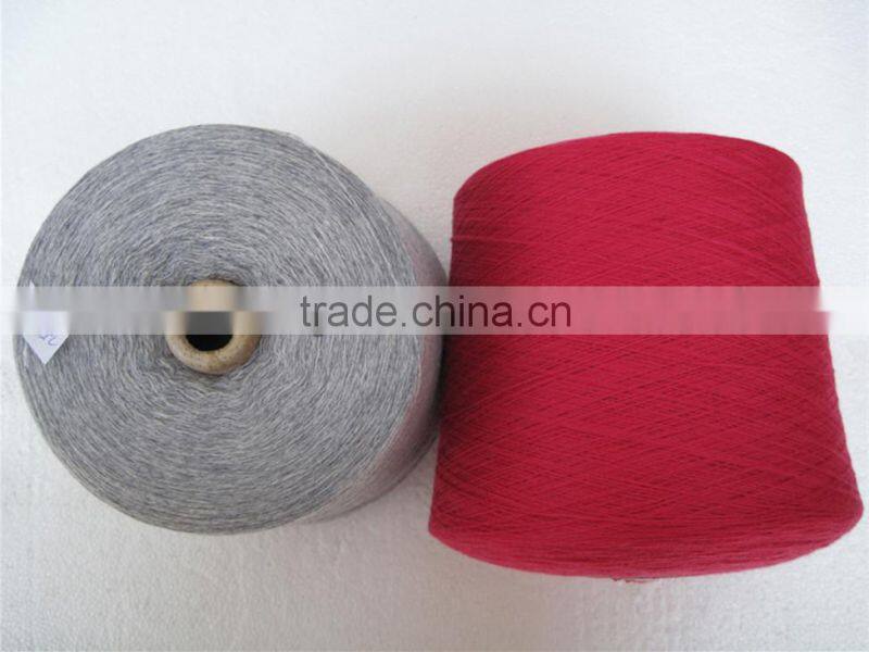 White and dyed 100% merino wool knitting yarns