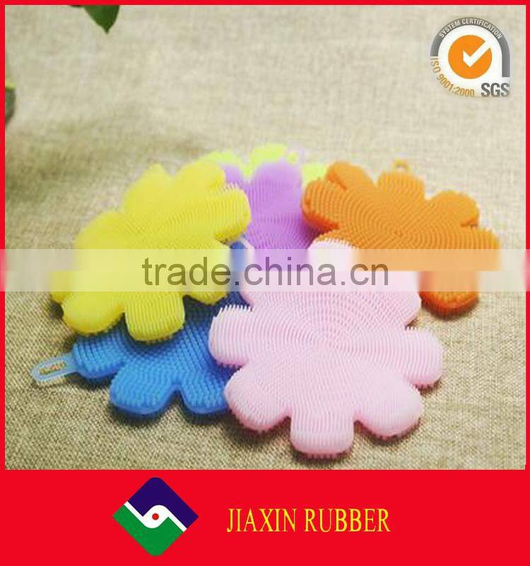Hot sale kitchen tool fruits vegetables scrubber brush protect cleaning brushes silicone scrub brushes