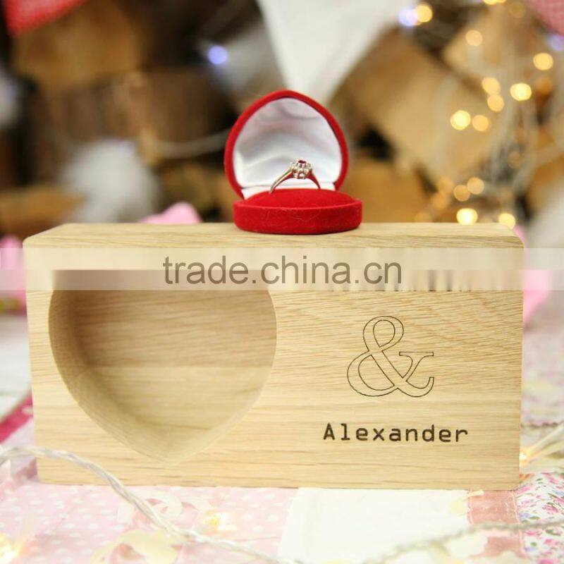 Wooden Ring Tray Custom Logo Rings Holder Wedding GIft Solid Wooden Cuouple Ring Customization Box