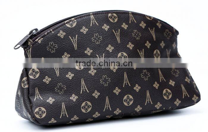 Black New Design PVC Shell Shape Leather Travel Bags With Zip Closure