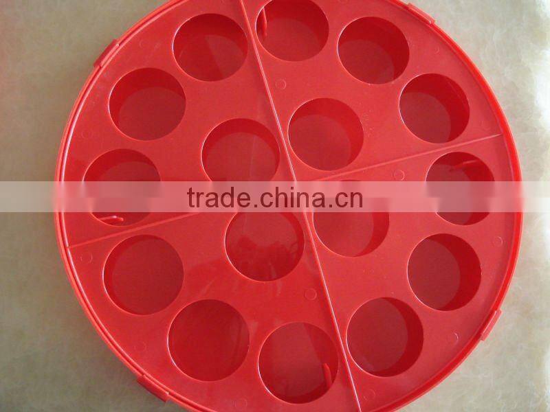 cake carrier and holder