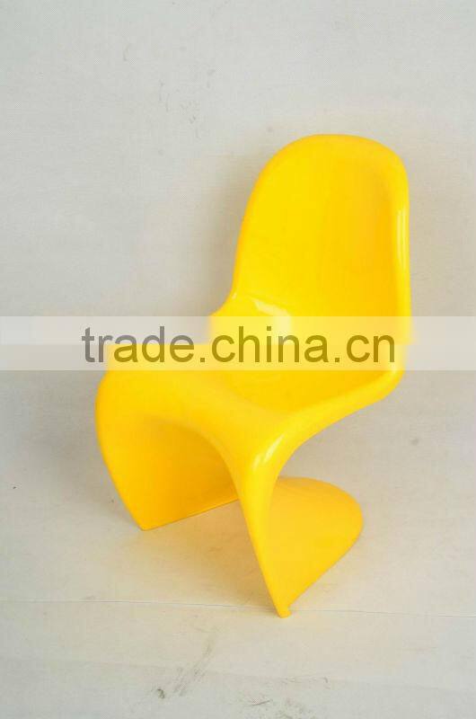 2014 hot design Z shape unique style plastic kids chair