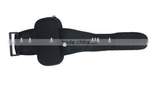 The cool style phone bag for kinds of mobile phone to sports with nylon