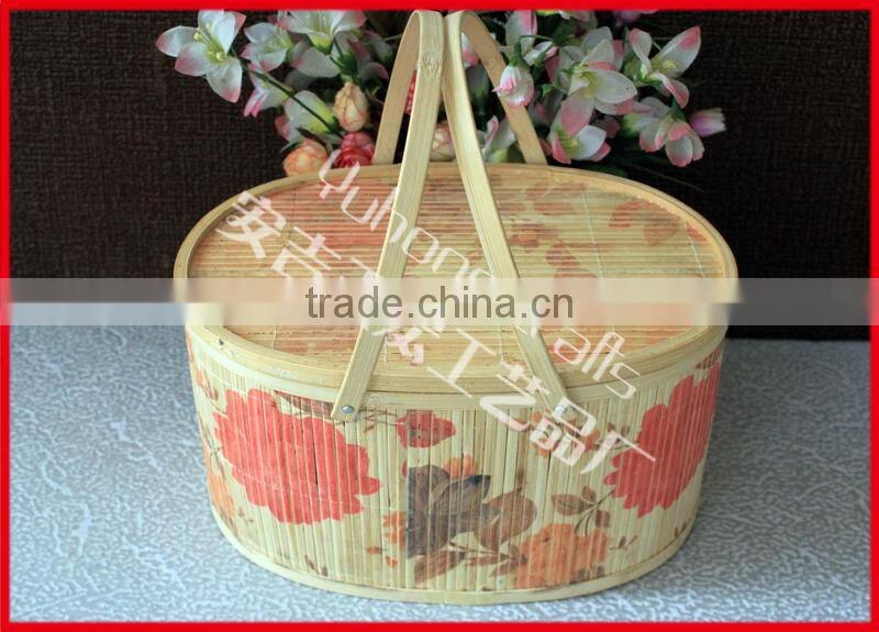 Strong bamboo storage basket with handle