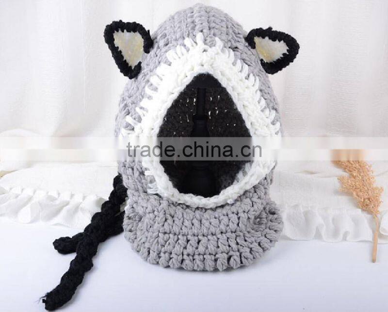 Custom made European design unisex warm winter knitted cap children caps fax bowler hat