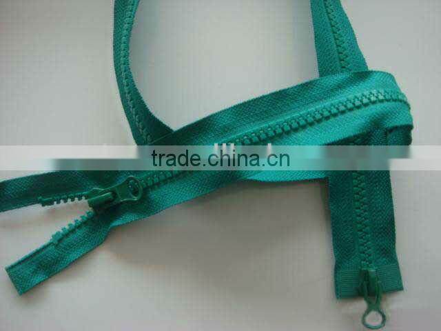High Quality No.3 Fashion Two Slider Resin Zipper/ Plastic Zipper