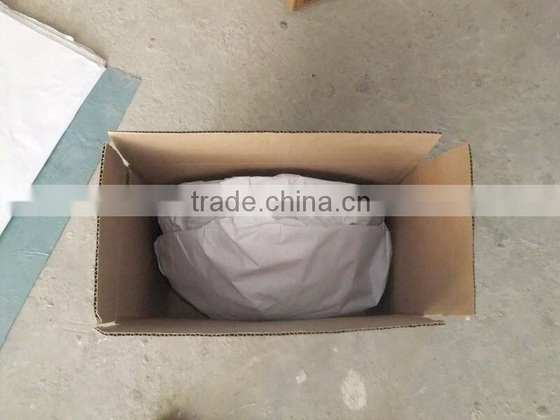 High quality best selling eco friendly Natural Rubberwood Cutting Board with handle from Viet Nam