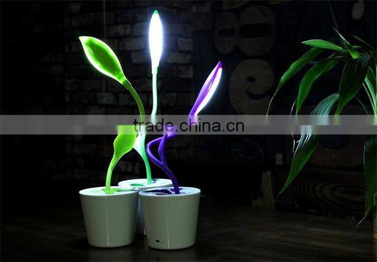 Pen container high photosynthetic efficiency desk lamp