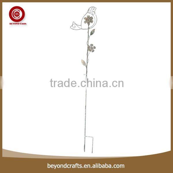 Custom shabby bird shaped creative stake