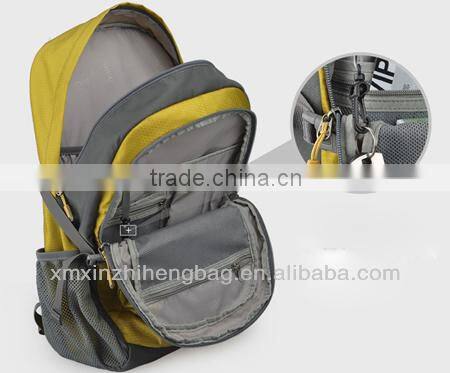 new vintage canvas travel and hiking student school backpack bag manufacture wholesale in Guangzhou