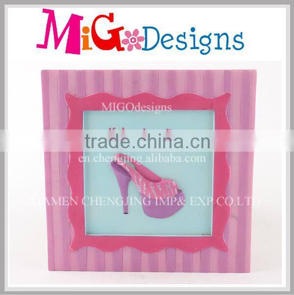 Attractive Fashion Princess Colorful Wholesale Modern Wall Decor