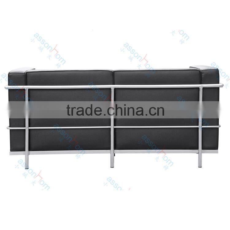 Le Corbusier LC3 Loveseat