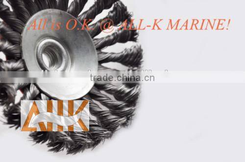 Twisted Knot Bevel Brush